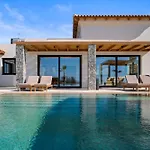 Anassa - Luxurious 4-bedroom With Private Pool By Temma * הרסוניסוס