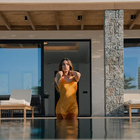 Anassa - Luxurious 4-bedroom With Private Pool By Temma