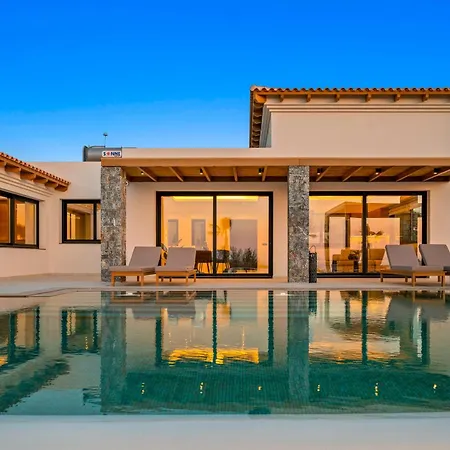 Anassa - Luxurious 4-bedroom With Private Pool By Temma