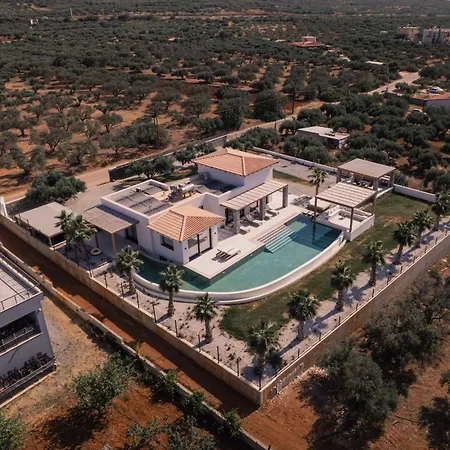 Anassa - Luxurious 4-bedroom With Private Pool By Temma *