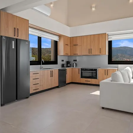 Anassa - Luxurious 4-bedroom With Private Pool By Temma * ヘルソニソス