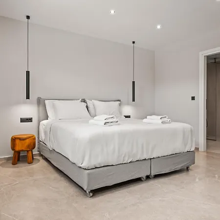 Anassa - Luxurious 4-bedroom With Private Pool By Temma Hersonissos (Crete)