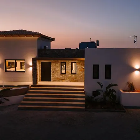 Villa Anassa - Luxurious 4-bedroom With Private Pool By Temma *