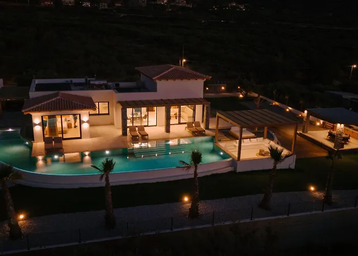 Anassa - Luxurious 4-bedroom With Private Pool By Temma Villa *