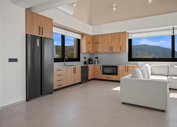 Anassa - Luxurious 4-bedroom With Private Pool By Temma * Hersónissos