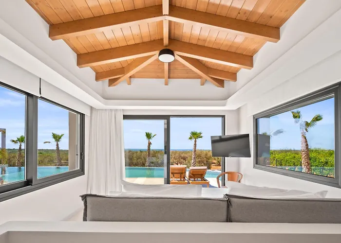 Villa Anassa - Luxurious 4-bedroom With Private Pool By Temma