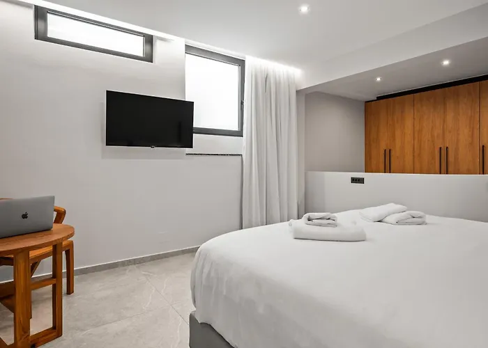 Anassa - Luxurious 4-bedroom With Private Pool By Temma *