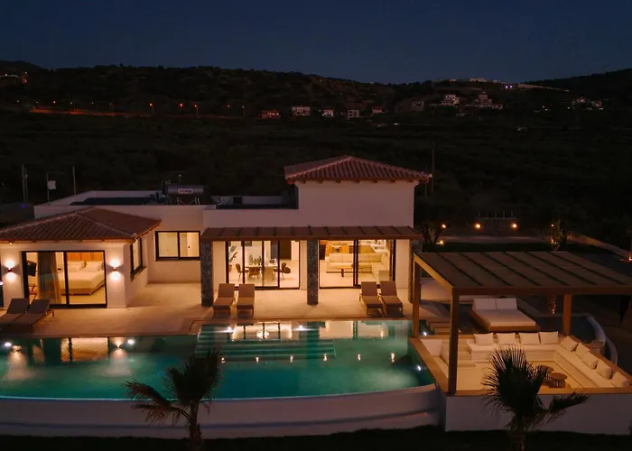 Willa Anassa - Luxurious 4-bedroom With Private Pool By Temma *