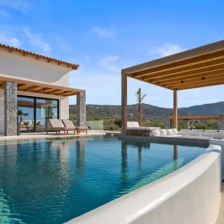 Anassa - Luxurious 4-bedroom With Private Pool By Temma *